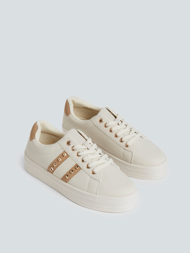 LUNA BLU Beige Embellished Sneakers